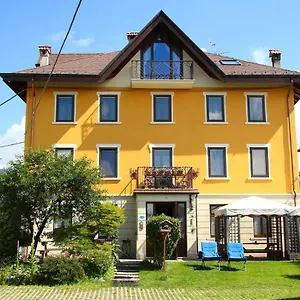 Aurora Hotel